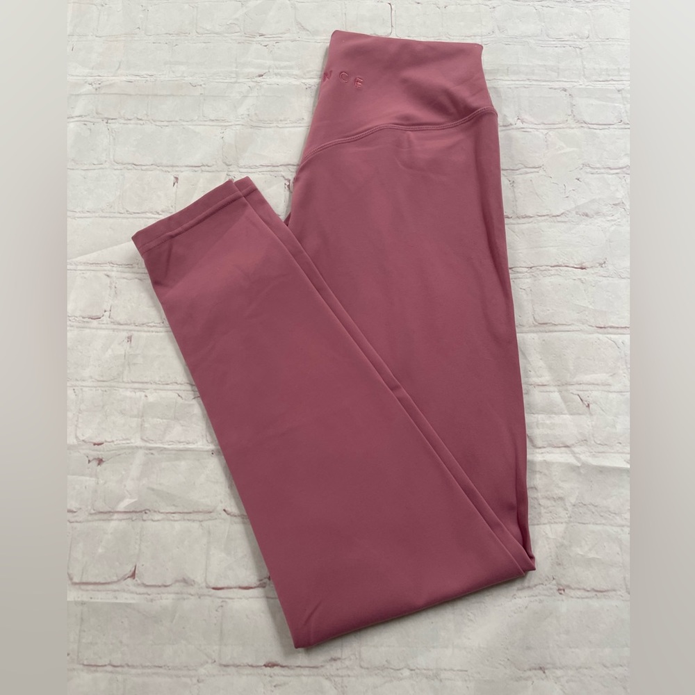 Balance Athletica vitality cloud pant legging size large pink rhodonite color